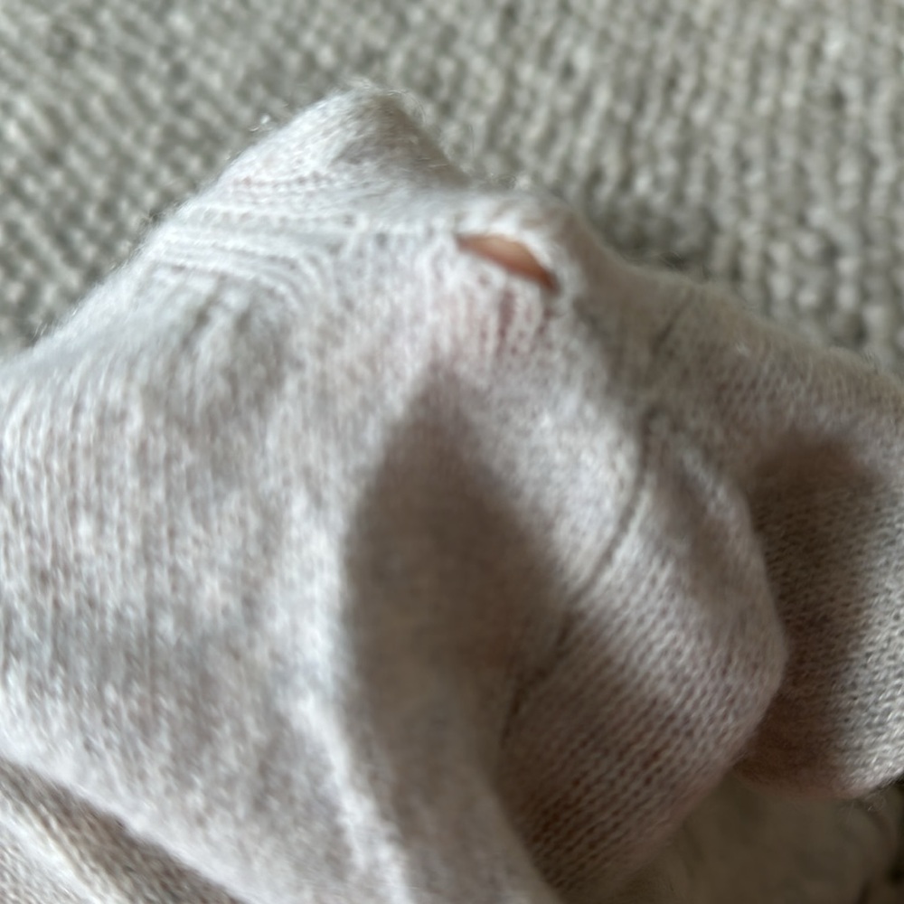 Saks Fifth Avenue - hooded cashmere open cardigan - Picture 4 of 5